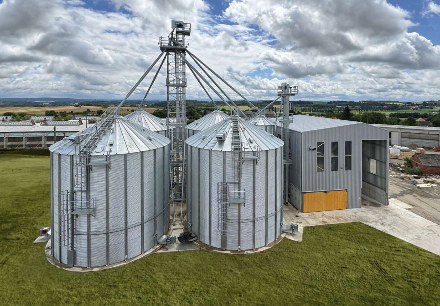 AGROCHOV KASEJOVICE-SMOLIVEC, a.s.