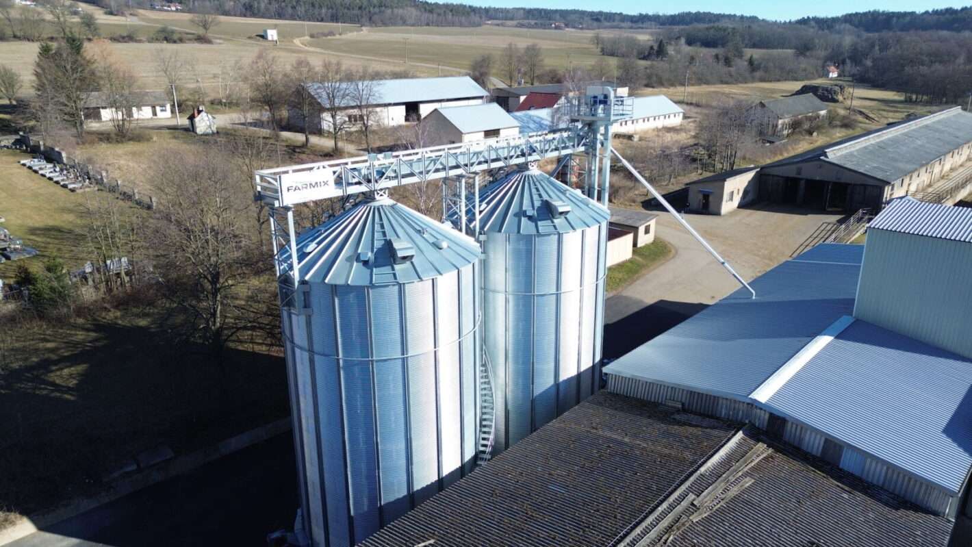 2 Skladovací obilná sila MYSILO - FARMIX a.s.