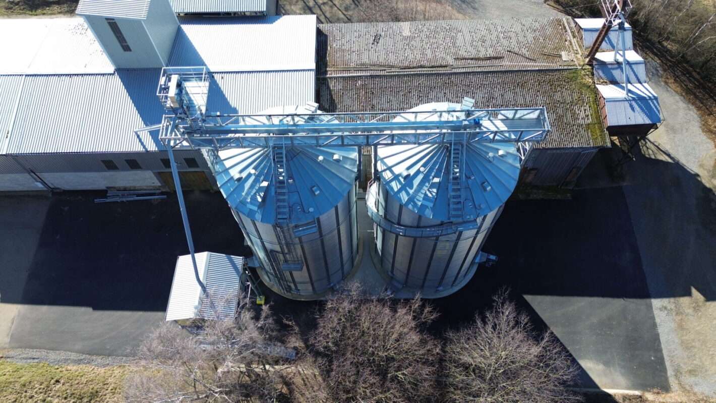 2 Skladovací obilná sila MYSILO - FARMIX a.s.