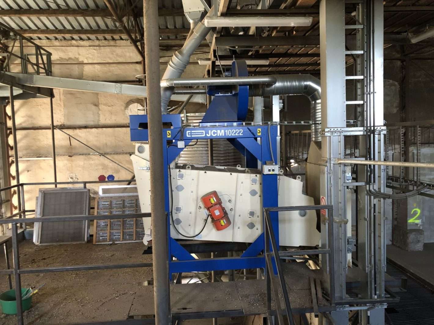 Čistička obilí Vibromax JCM 10222 C1P0A2