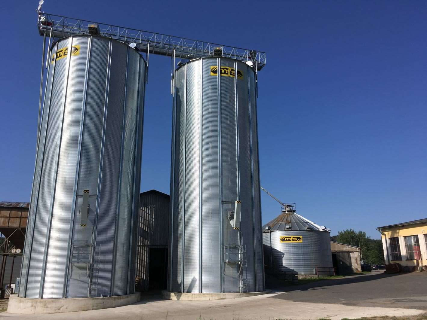 2x obilné silo MFS S24-22